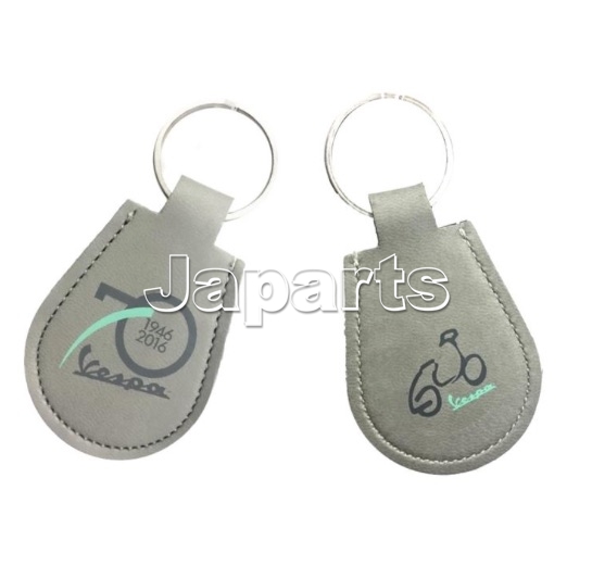 70 Jaar Vespa Sleutelhanger